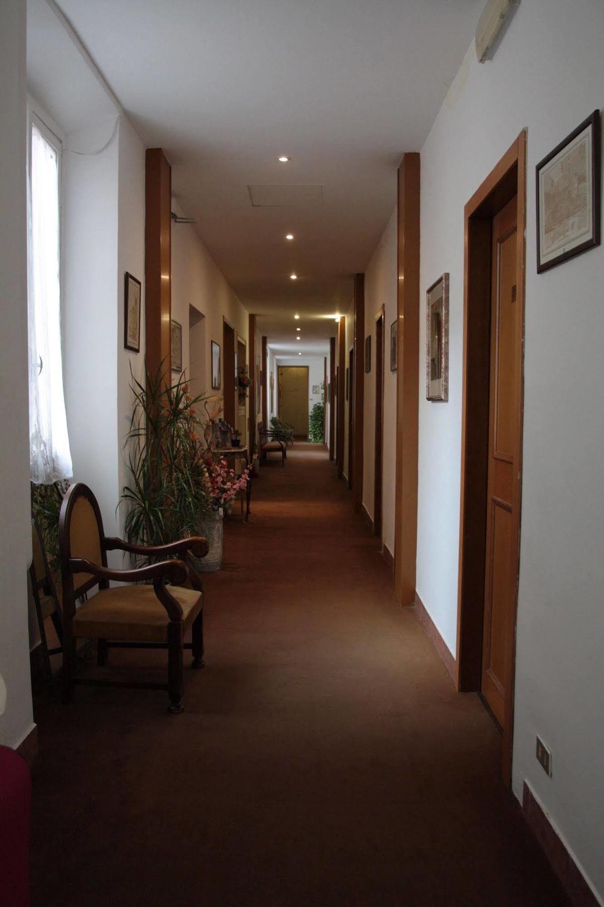 Hotel Genzianella Florence Luaran gambar